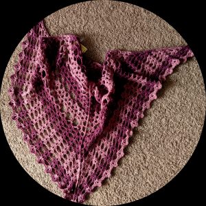 Rosy shawl, Easy care wool and acrylic